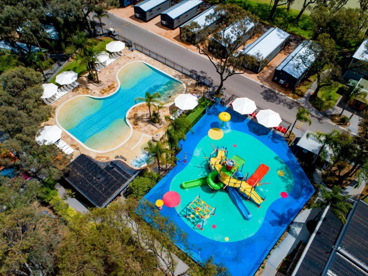 Big4 Renmark Riverfront Holiday Park Экстерьер фото