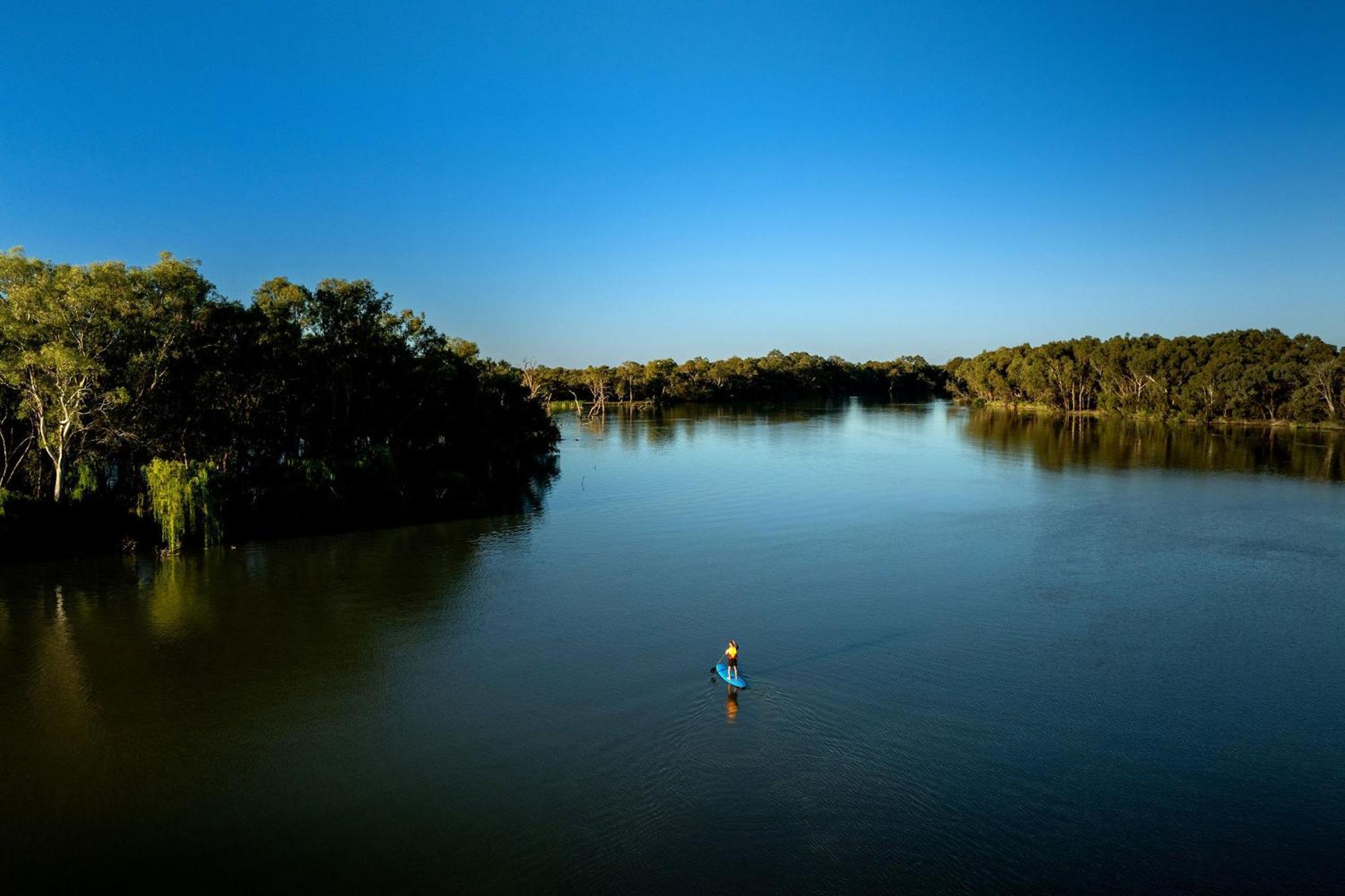 Big4 Renmark Riverfront Holiday Park Экстерьер фото