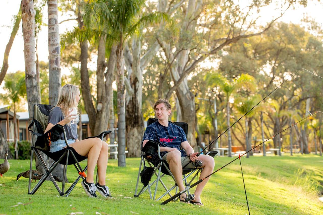 Big4 Renmark Riverfront Holiday Park Экстерьер фото
