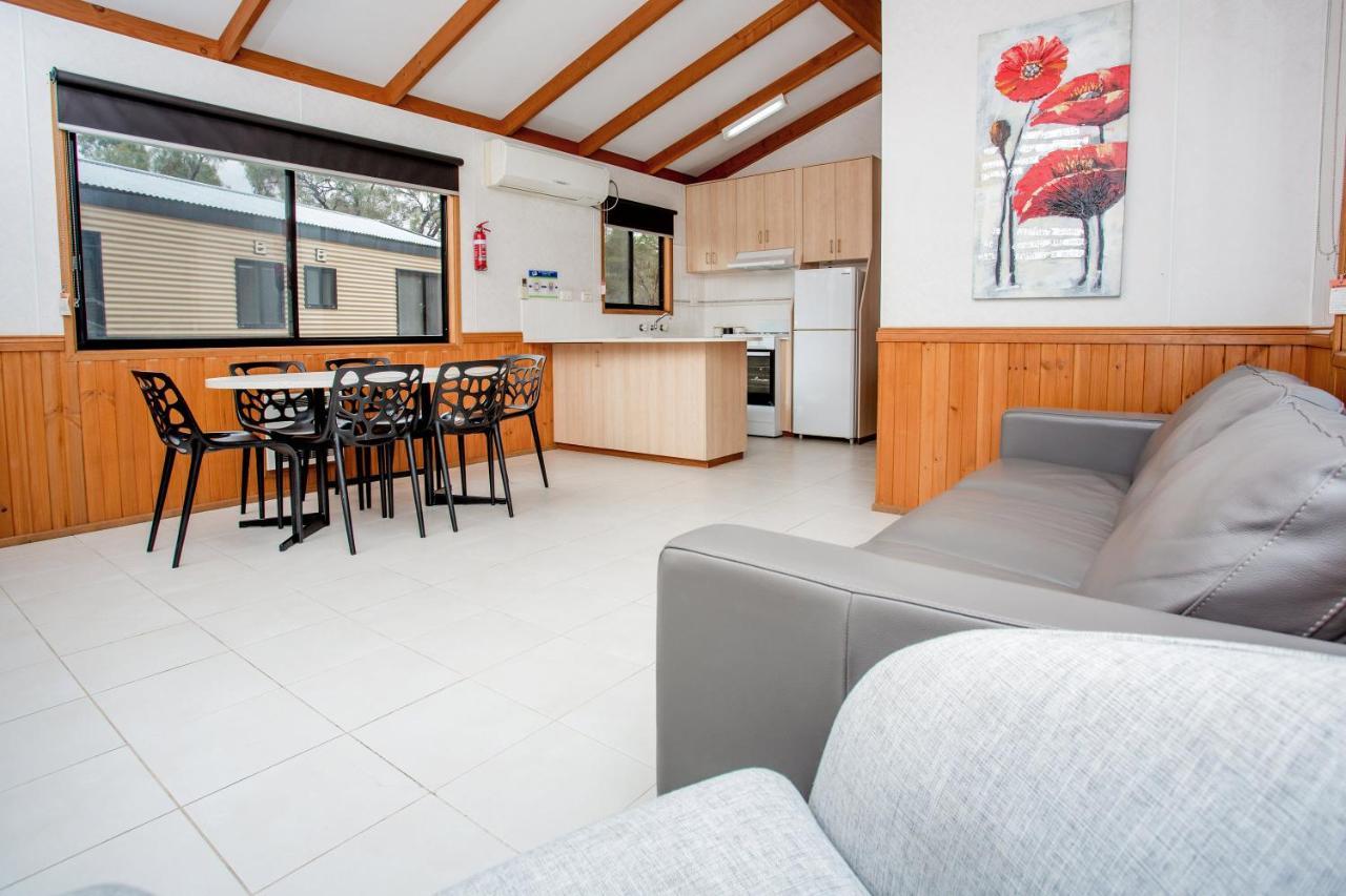 Big4 Renmark Riverfront Holiday Park Экстерьер фото